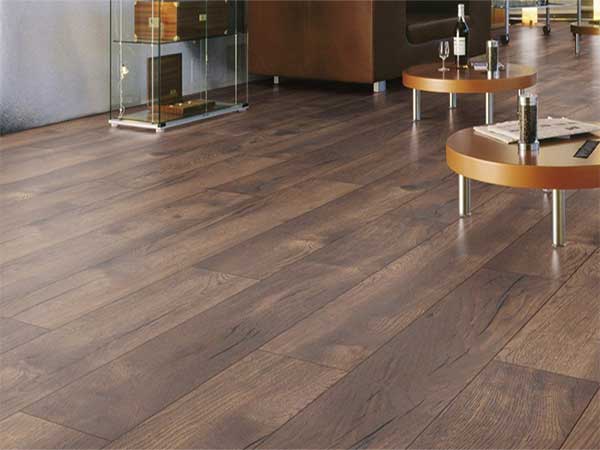 Ламинат Kronotex Exquisit Plus D4766 Дуб Темный Петерсон